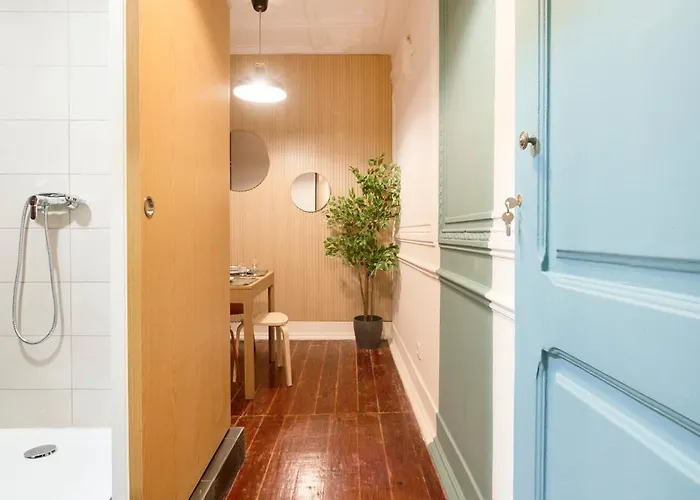 Cozy In A Coliving In Arroios Lisboa